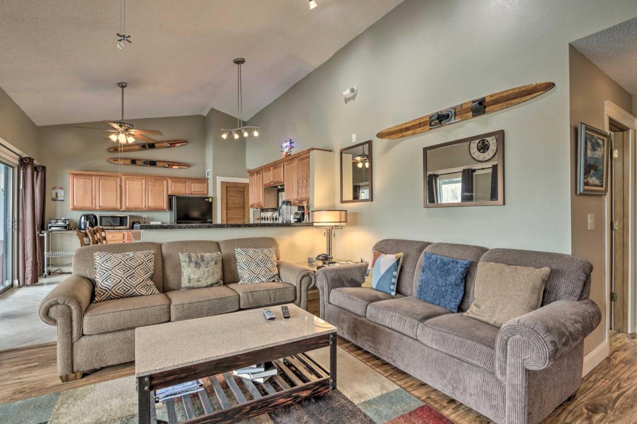 Osage Beach Condo With Lake Of The Ozarks Views Eksteriør billede